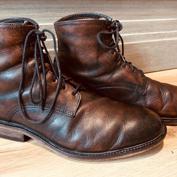 Frye Tyler Cognac - Picture 3 of 10